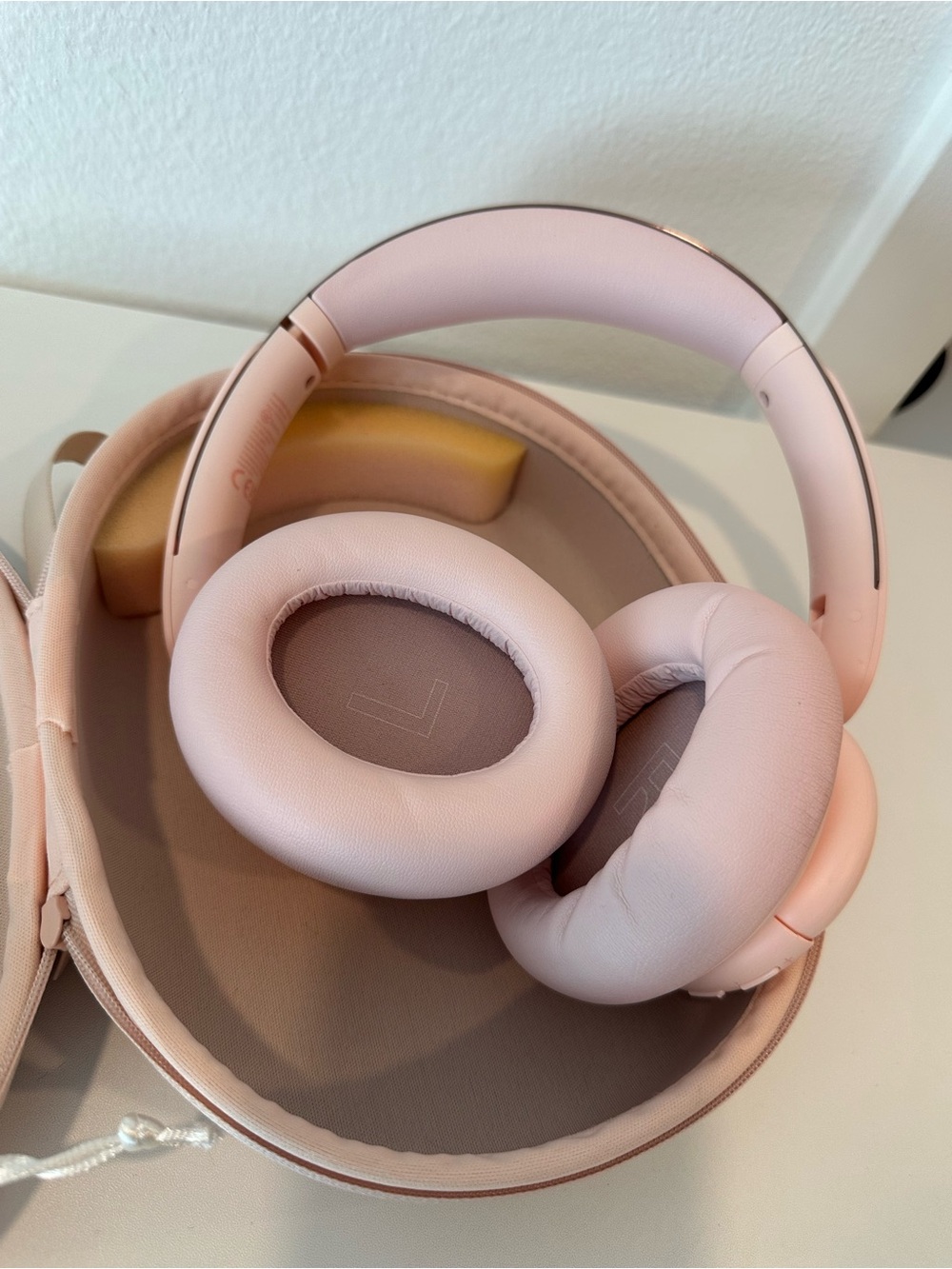 soundcore Life Q30 by Anker, Hybrid Active Noise Cancelling Headphones PINK - Picture 5 of 8